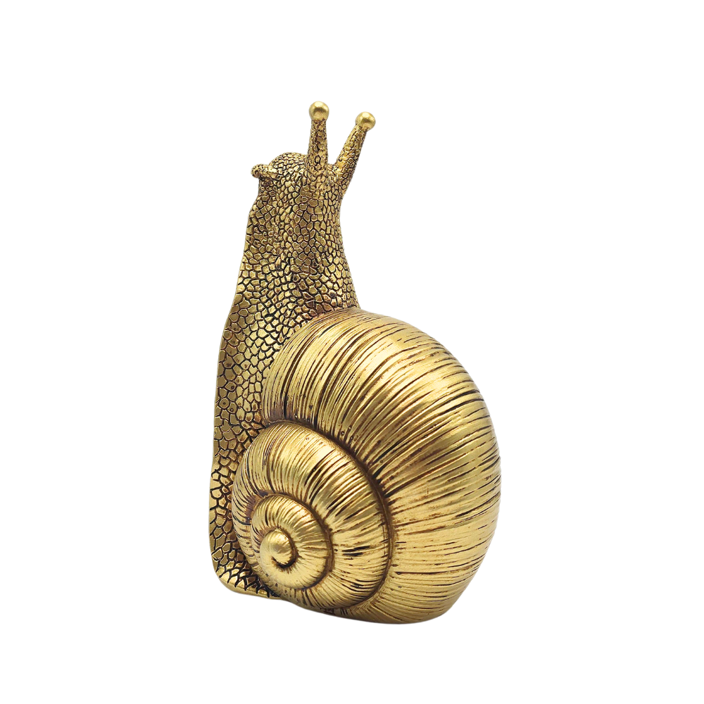 Escultura de caracol Dourado em poliresina com pintura dourada em vista detalhada - Il Nido