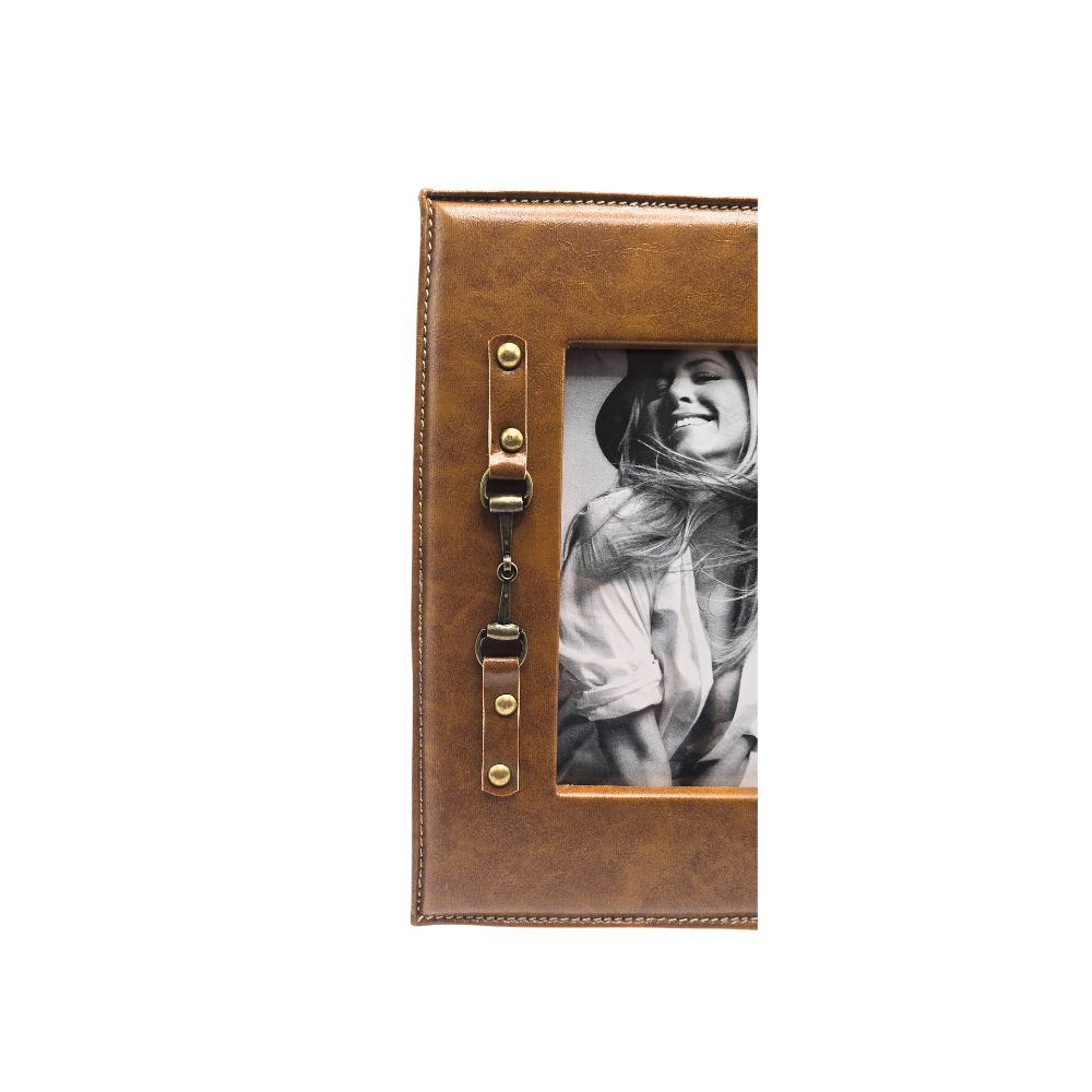 Porta-retrato Vintage em PU marrom estonado vista frontal - Il Nido